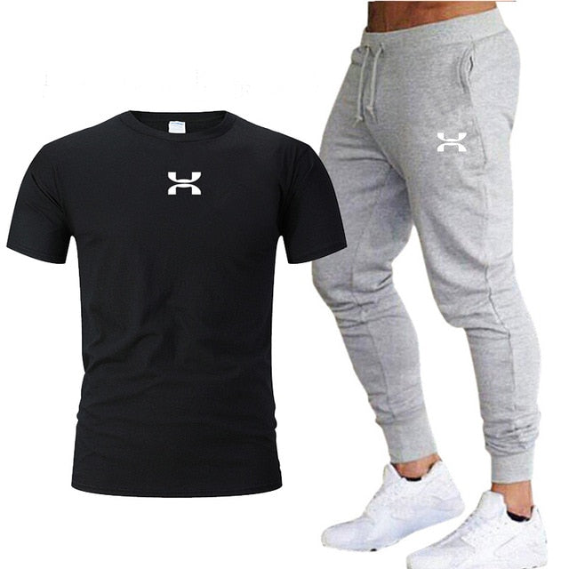 2020 new men's sports pants + T-shirt men's running clothes running sportswear gym fitness sportswear tracksuit training pants