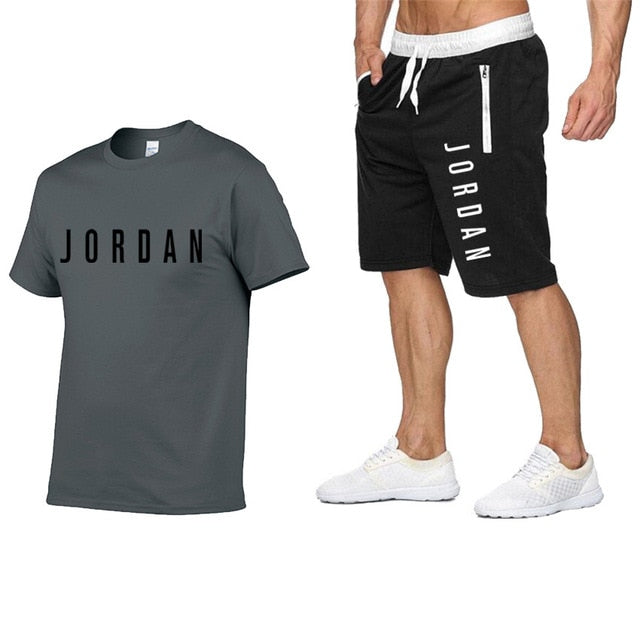 2020 men's summer sports suit short sleeve T-shirt + shorts new fashion men's casual suit shorts + T-shirt 2 pieces